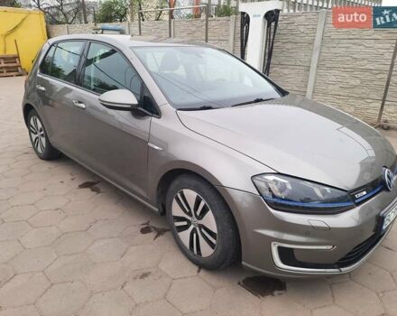 Сірий Фольксваген e-Golf, об'ємом двигуна 0 л та пробігом 142 тис. км за 9000 $, фото 1 на Automoto.ua