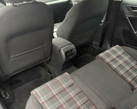 Серый Фольксваген e-Golf, объемом двигателя 0 л и пробегом 96 тыс. км за 9100 $, фото 21 на Automoto.ua