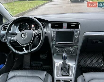 Серый Фольксваген e-Golf, объемом двигателя 0 л и пробегом 127 тыс. км за 8850 $, фото 20 на Automoto.ua