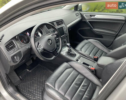 Серый Фольксваген e-Golf, объемом двигателя 0 л и пробегом 110 тыс. км за 8800 $, фото 22 на Automoto.ua