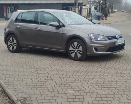 Сірий Фольксваген e-Golf, об'ємом двигуна 0 л та пробігом 104 тис. км за 9300 $, фото 2 на Automoto.ua