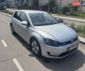 Серый Фольксваген e-Golf, объемом двигателя 0 л и пробегом 70 тыс. км за 10150 $, фото 1 на Automoto.ua
