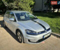 Серый Фольксваген e-Golf, объемом двигателя 0 л и пробегом 65 тыс. км за 10500 $, фото 8 на Automoto.ua