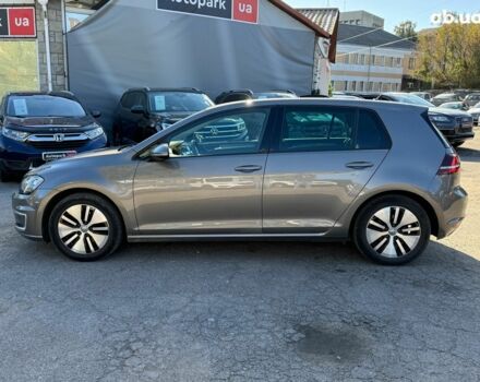 Серый Фольксваген e-Golf, объемом двигателя 0 л и пробегом 72 тыс. км за 11390 $, фото 8 на Automoto.ua