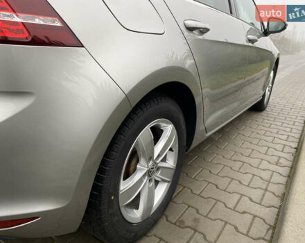 Серый Фольксваген e-Golf, объемом двигателя 0 л и пробегом 110 тыс. км за 8800 $, фото 9 на Automoto.ua