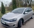 Серый Фольксваген e-Golf, объемом двигателя 0 л и пробегом 100 тыс. км за 9300 $, фото 1 на Automoto.ua