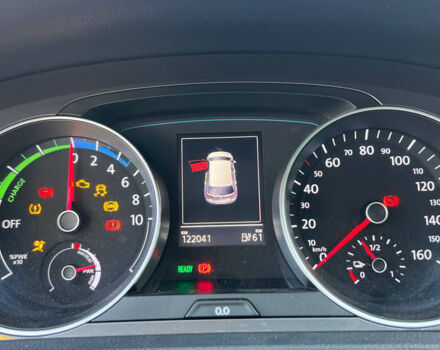 Серый Фольксваген e-Golf, объемом двигателя 24 л и пробегом 122 тыс. км за 10400 $, фото 10 на Automoto.ua