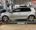 Серый Фольксваген e-Golf, объемом двигателя 0 л и пробегом 114 тыс. км за 8999 $, фото 2 на Automoto.ua