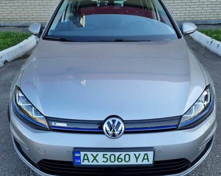 Сірий Фольксваген e-Golf, об'ємом двигуна 0 л та пробігом 48 тис. км за 12000 $, фото 4 на Automoto.ua
