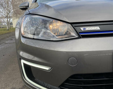 Сірий Фольксваген e-Golf, об'ємом двигуна 0 л та пробігом 87 тис. км за 11800 $, фото 1 на Automoto.ua