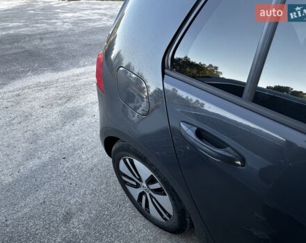 Сірий Фольксваген e-Golf, об'ємом двигуна 0 л та пробігом 160 тис. км за 9100 $, фото 9 на Automoto.ua