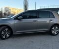 Серый Фольксваген e-Golf, объемом двигателя 0 л и пробегом 97 тыс. км за 9900 $, фото 10 на Automoto.ua