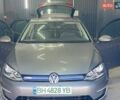Серый Фольксваген e-Golf, объемом двигателя 0 л и пробегом 104 тыс. км за 8900 $, фото 1 на Automoto.ua