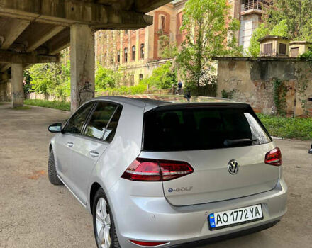 Серый Фольксваген e-Golf, объемом двигателя 0 л и пробегом 113 тыс. км за 9999 $, фото 6 на Automoto.ua