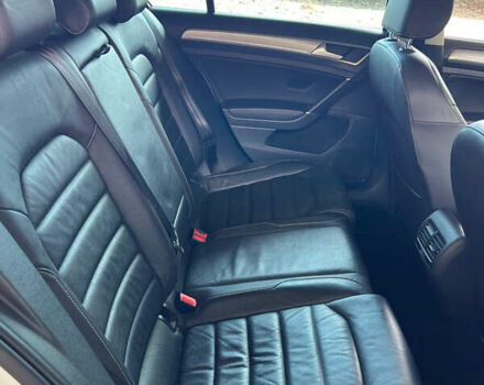 Серый Фольксваген e-Golf, объемом двигателя 0 л и пробегом 113 тыс. км за 9999 $, фото 9 на Automoto.ua