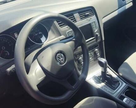 Серый Фольксваген e-Golf, объемом двигателя 0 л и пробегом 56 тыс. км за 10700 $, фото 7 на Automoto.ua