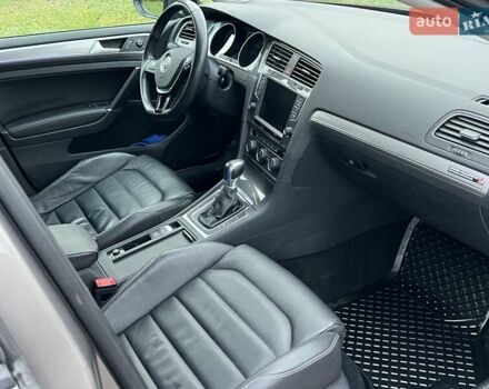 Серый Фольксваген e-Golf, объемом двигателя 0 л и пробегом 127 тыс. км за 8850 $, фото 17 на Automoto.ua