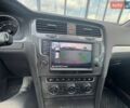 Серый Фольксваген e-Golf, объемом двигателя 0 л и пробегом 150 тыс. км за 8899 $, фото 36 на Automoto.ua
