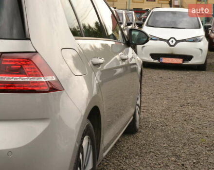 Сірий Фольксваген e-Golf, об'ємом двигуна 0 л та пробігом 117 тис. км за 8450 $, фото 13 на Automoto.ua