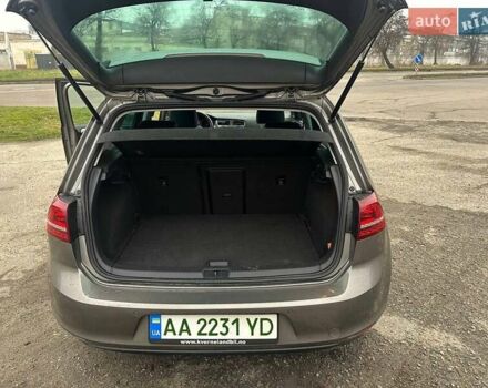 Серый Фольксваген e-Golf, объемом двигателя 0 л и пробегом 107 тыс. км за 10300 $, фото 4 на Automoto.ua