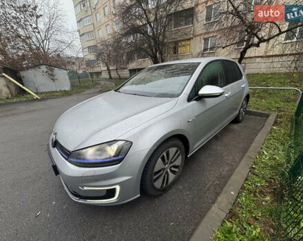 Серый Фольксваген e-Golf, объемом двигателя 0 л и пробегом 87 тыс. км за 9500 $, фото 1 на Automoto.ua