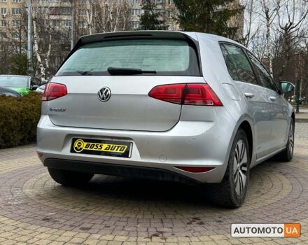 Сірий Фольксваген e-Golf, об'ємом двигуна 24 л та пробігом 107 тис. км за 9900 $, фото 6 на Automoto.ua
