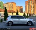 Серый Фольксваген e-Golf, объемом двигателя 80 л и пробегом 123 тыс. км за 9900 $, фото 6 на Automoto.ua