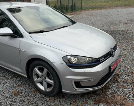 Серый Фольксваген e-Golf, объемом двигателя 0 л и пробегом 120 тыс. км за 7999 $, фото 13 на Automoto.ua