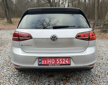 Серый Фольксваген e-Golf, объемом двигателя 0 л и пробегом 120 тыс. км за 7999 $, фото 9 на Automoto.ua