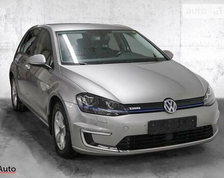 Серый Фольксваген e-Golf, объемом двигателя 0 л и пробегом 85 тыс. км за 10250 $, фото 26 на Automoto.ua
