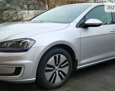 Серый Фольксваген e-Golf, объемом двигателя 0 л и пробегом 133 тыс. км за 9200 $, фото 1 на Automoto.ua