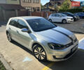 Серый Фольксваген e-Golf, объемом двигателя 0 л и пробегом 65 тыс. км за 10500 $, фото 6 на Automoto.ua