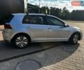 Серый Фольксваген e-Golf, объемом двигателя 0 л и пробегом 110 тыс. км за 7500 $, фото 9 на Automoto.ua