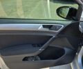 Серый Фольксваген e-Golf, объемом двигателя 0 л и пробегом 114 тыс. км за 11000 $, фото 9 на Automoto.ua
