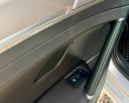 Сірий Фольксваген e-Golf, об'ємом двигуна 0 л та пробігом 130 тис. км за 8799 $, фото 30 на Automoto.ua