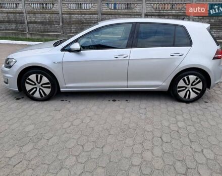 Серый Фольксваген e-Golf, объемом двигателя 0 л и пробегом 157 тыс. км за 9400 $, фото 3 на Automoto.ua