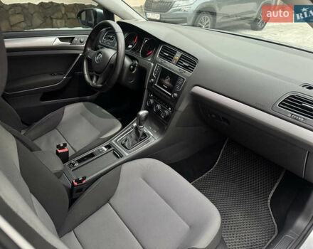 Сірий Фольксваген e-Golf, об'ємом двигуна 0 л та пробігом 92 тис. км за 8500 $, фото 20 на Automoto.ua