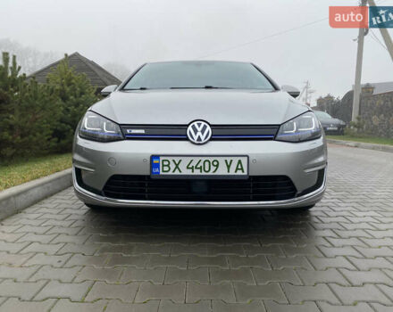 Серый Фольксваген e-Golf, объемом двигателя 0 л и пробегом 110 тыс. км за 8800 $, фото 3 на Automoto.ua