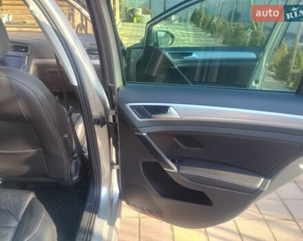 Серый Фольксваген e-Golf, объемом двигателя 0 л и пробегом 115 тыс. км за 9800 $, фото 23 на Automoto.ua