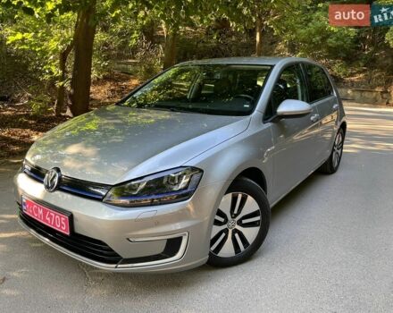 Серый Фольксваген e-Golf, объемом двигателя 0 л и пробегом 104 тыс. км за 9988 $, фото 34 на Automoto.ua