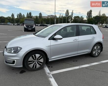 Серый Фольксваген e-Golf, объемом двигателя 0 л и пробегом 86 тыс. км за 9800 $, фото 1 на Automoto.ua