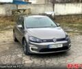 Серый Фольксваген e-Golf, объемом двигателя 0 л и пробегом 91 тыс. км за 12200 $, фото 1 на Automoto.ua