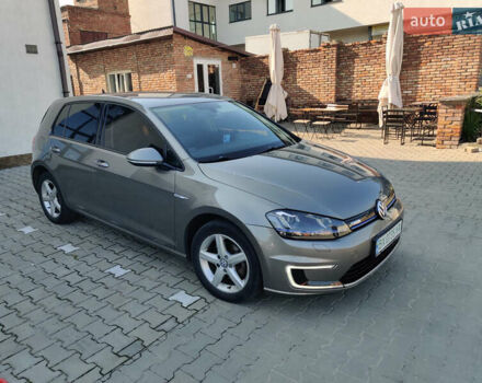 Серый Фольксваген e-Golf, объемом двигателя 0 л и пробегом 119 тыс. км за 9750 $, фото 1 на Automoto.ua