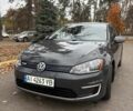 Серый Фольксваген e-Golf, объемом двигателя 0 л и пробегом 96 тыс. км за 9100 $, фото 2 на Automoto.ua