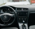 Серый Фольксваген e-Golf, объемом двигателя 0 л и пробегом 53 тыс. км за 12900 $, фото 18 на Automoto.ua