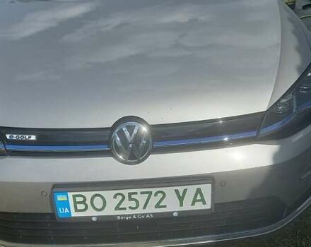 Серый Фольксваген e-Golf, объемом двигателя 0 л и пробегом 118 тыс. км за 13900 $, фото 13 на Automoto.ua