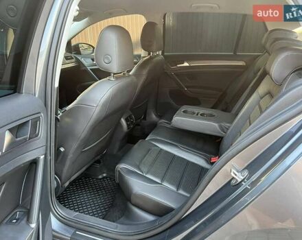 Серый Фольксваген e-Golf, объемом двигателя 0 л и пробегом 82 тыс. км за 14500 $, фото 15 на Automoto.ua