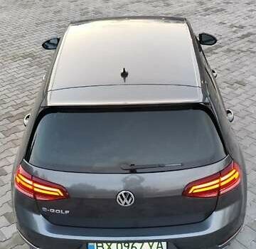 Сірий Фольксваген e-Golf, об'ємом двигуна 0 л та пробігом 91 тис. км за 15100 $, фото 7 на Automoto.ua