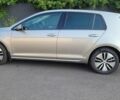Серый Фольксваген e-Golf, объемом двигателя 0 л и пробегом 107 тыс. км за 12500 $, фото 6 на Automoto.ua