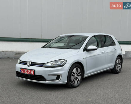 Серый Фольксваген e-Golf, объемом двигателя 0 л и пробегом 98 тыс. км за 12300 $, фото 6 на Automoto.ua